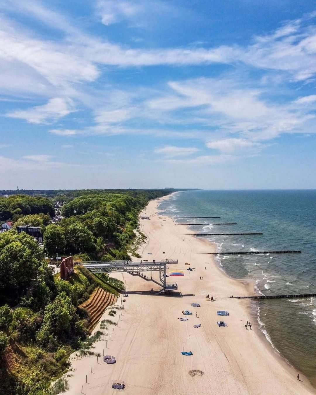 Apartamenty Obok Ruin Trzęsacz Exteriör bild